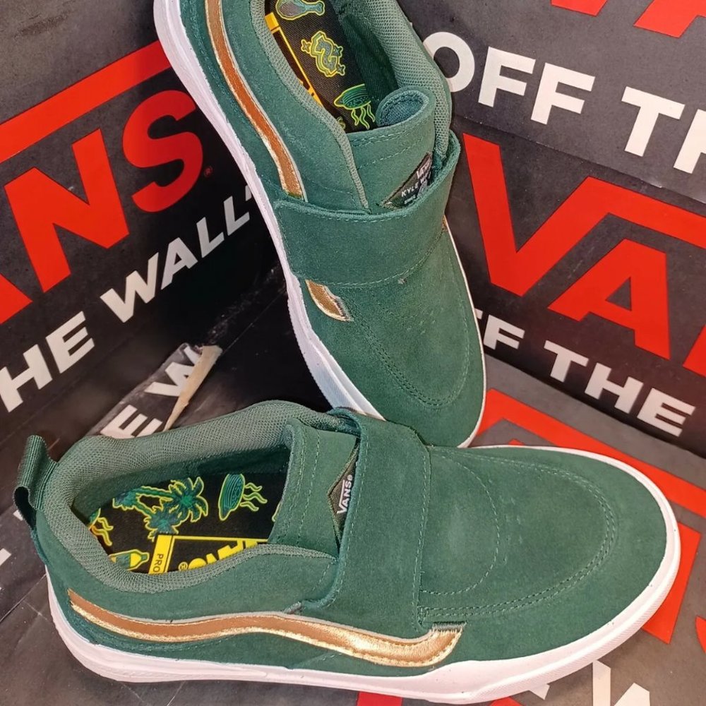 Vans Men's 8 Kyle Walker Pro 2 Suede Shake Junt Forest Green/Gold VN0A4UW30WC